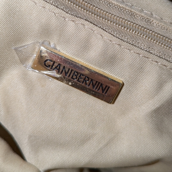 Giani Bernini Holiday Tote Purse Bears Sling GUC - Picture 7 of 16